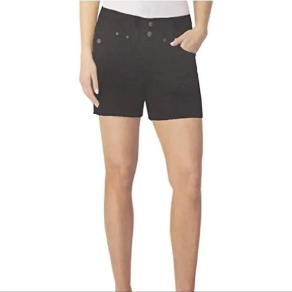 Dakota Blue Women's Short Mid Rise Pocket Flaps with Button Black - Picture 1 of 10